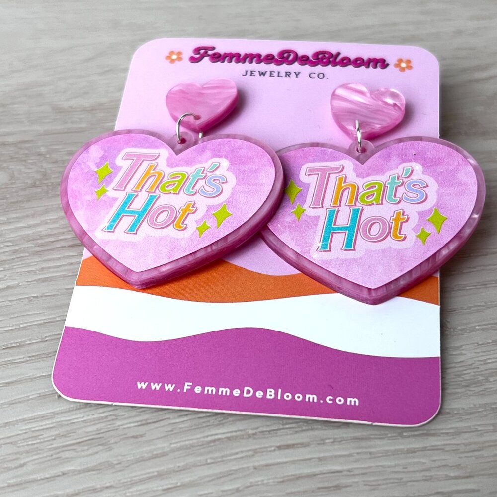 NWT FemmeDeBloom Y2K Paris-Inspired "That's Hot" Pink Heart Drop Earrings - Picture 2 of 9